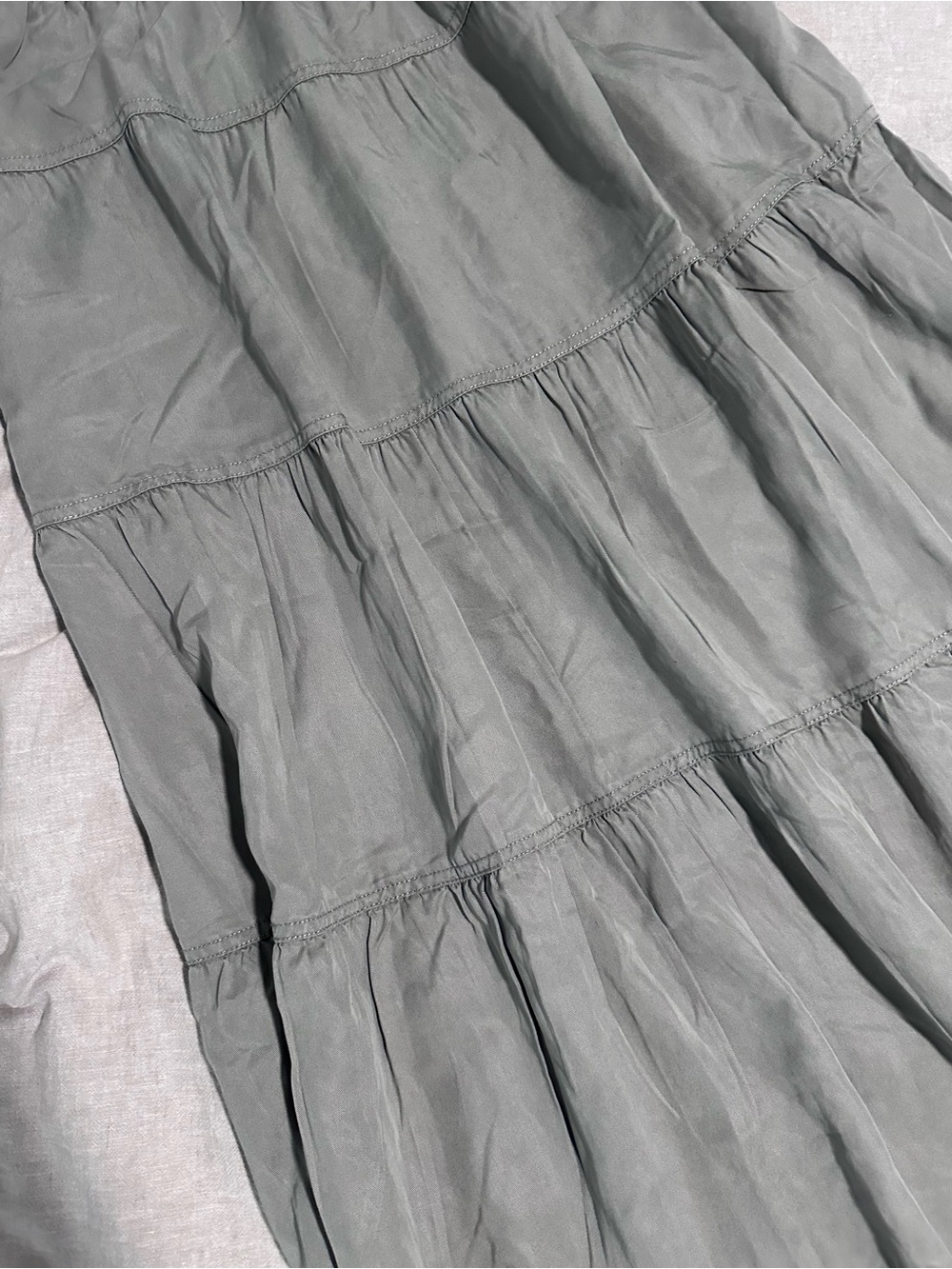 🫶 Quince Vintage Wash Tencel Tiered Maxi Skirt - Size S | Olive/Sage - Picture 2 of 6